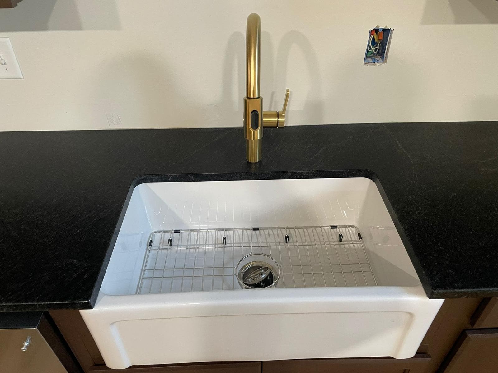 Black Granite Farmhouse Sink